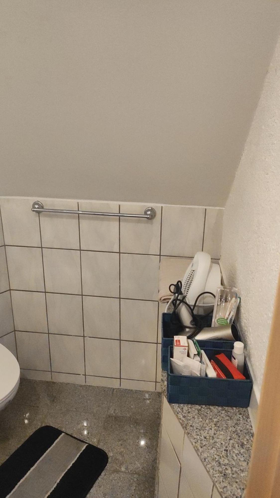 Kleine Gemuetliche Wohnung Цвиккау Экстерьер фото